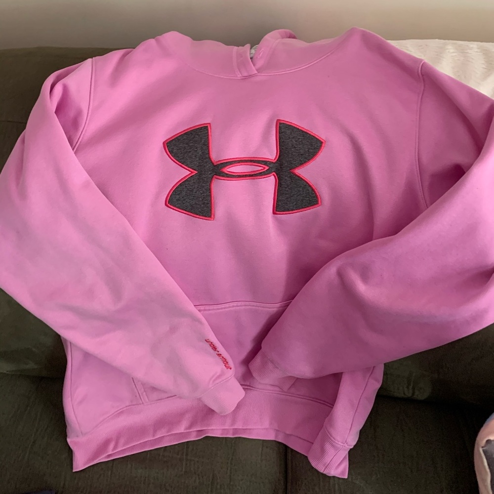 Hooded Under Armour Graphic Sweatshirt